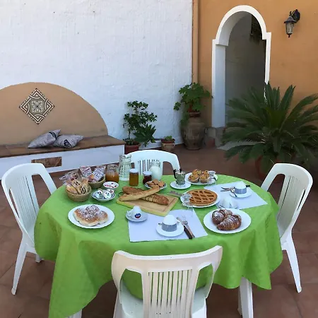 La Mimosa Di
