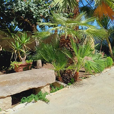 Bed & Breakfast La Mimosa Di 3*