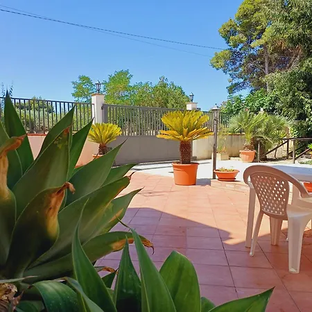 Bed & Breakfast La Mimosa Di 3*